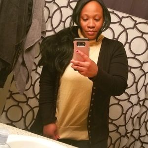 Turtle Neck Sleeveless Top